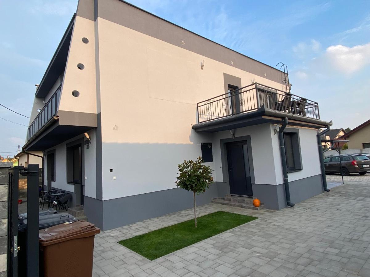 Apartman Tereza Veľký Meder Buitenkant foto